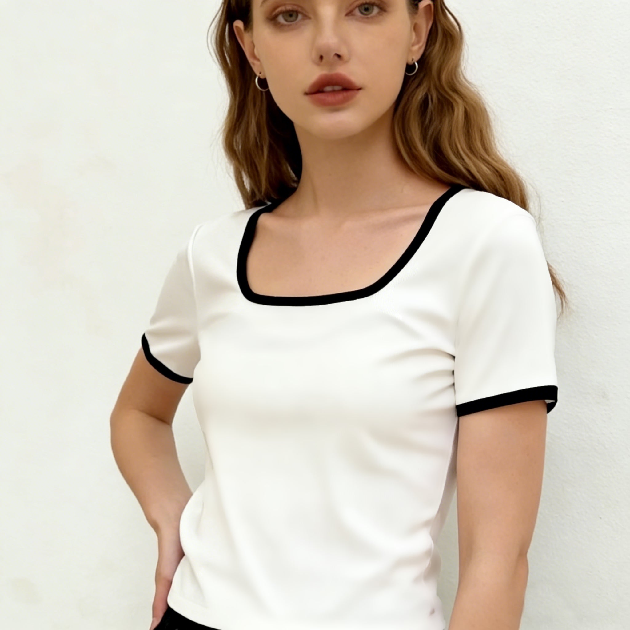 square neck contrast trim short sleeve t shirt-4
